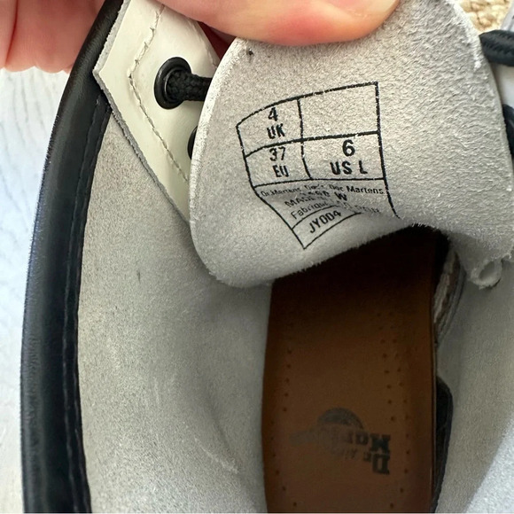 Doc Martens 1460 SMOOTH LEATHER LACE UP BOOTS - Picture 12 of 13